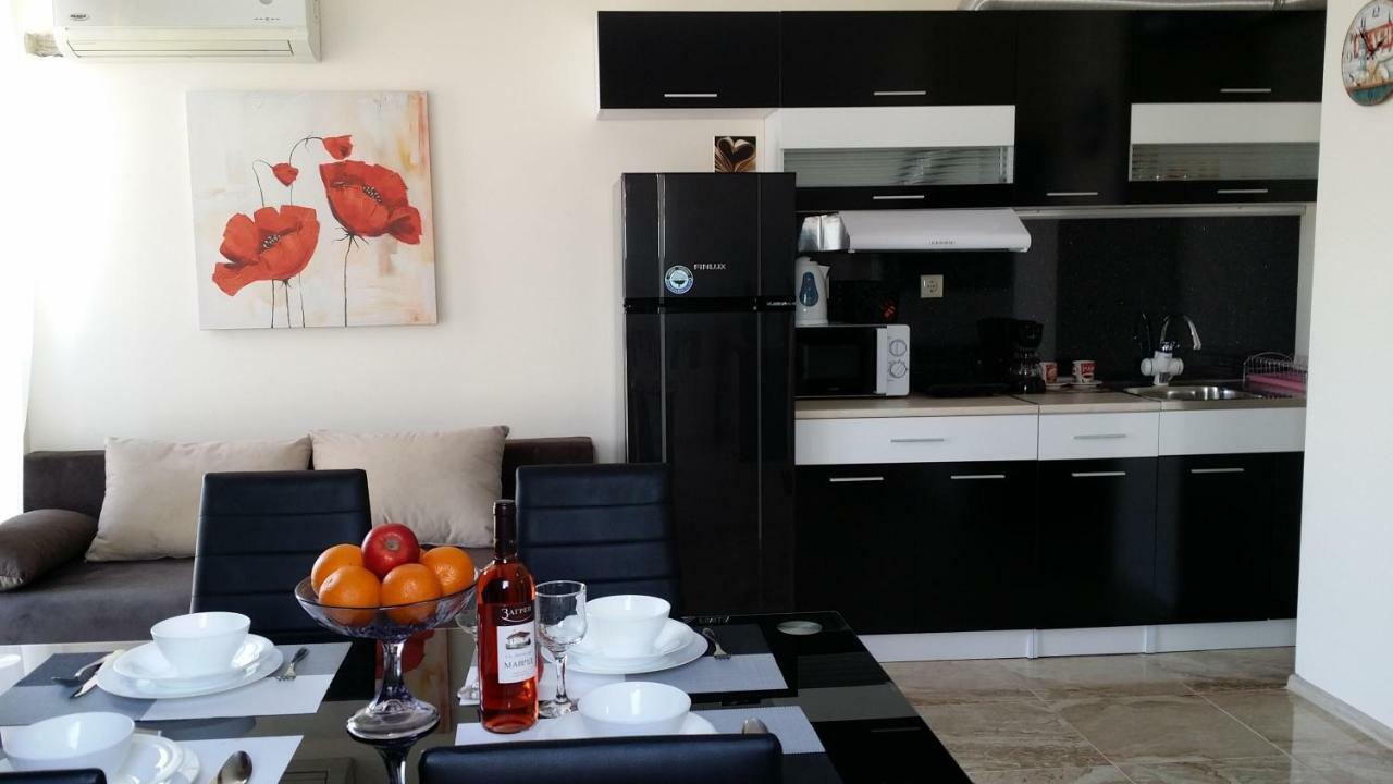 студио изгрев Apartment Burgas